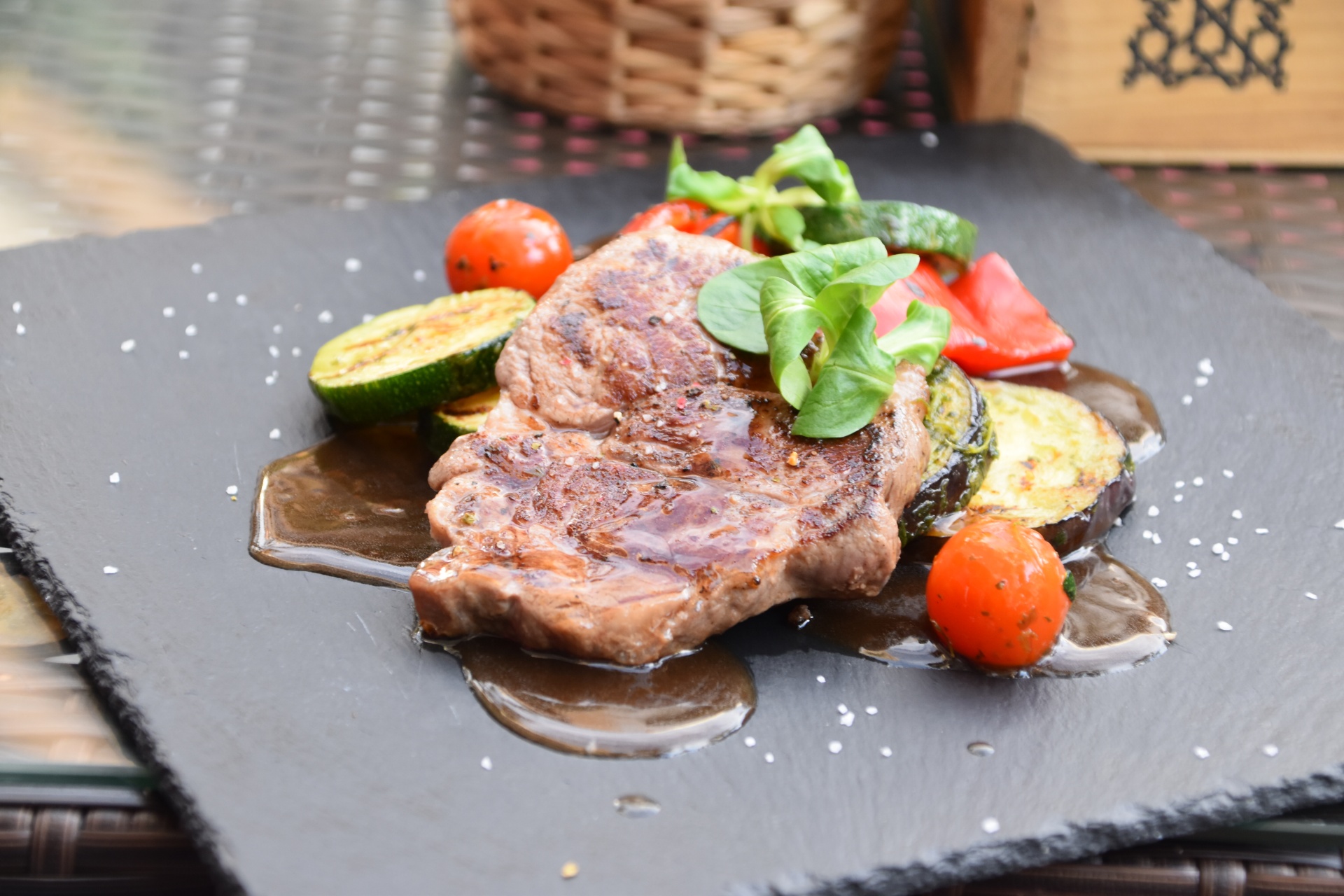 ПРО ВКУСОВЫЕ ПРИСТРАСТИЯ