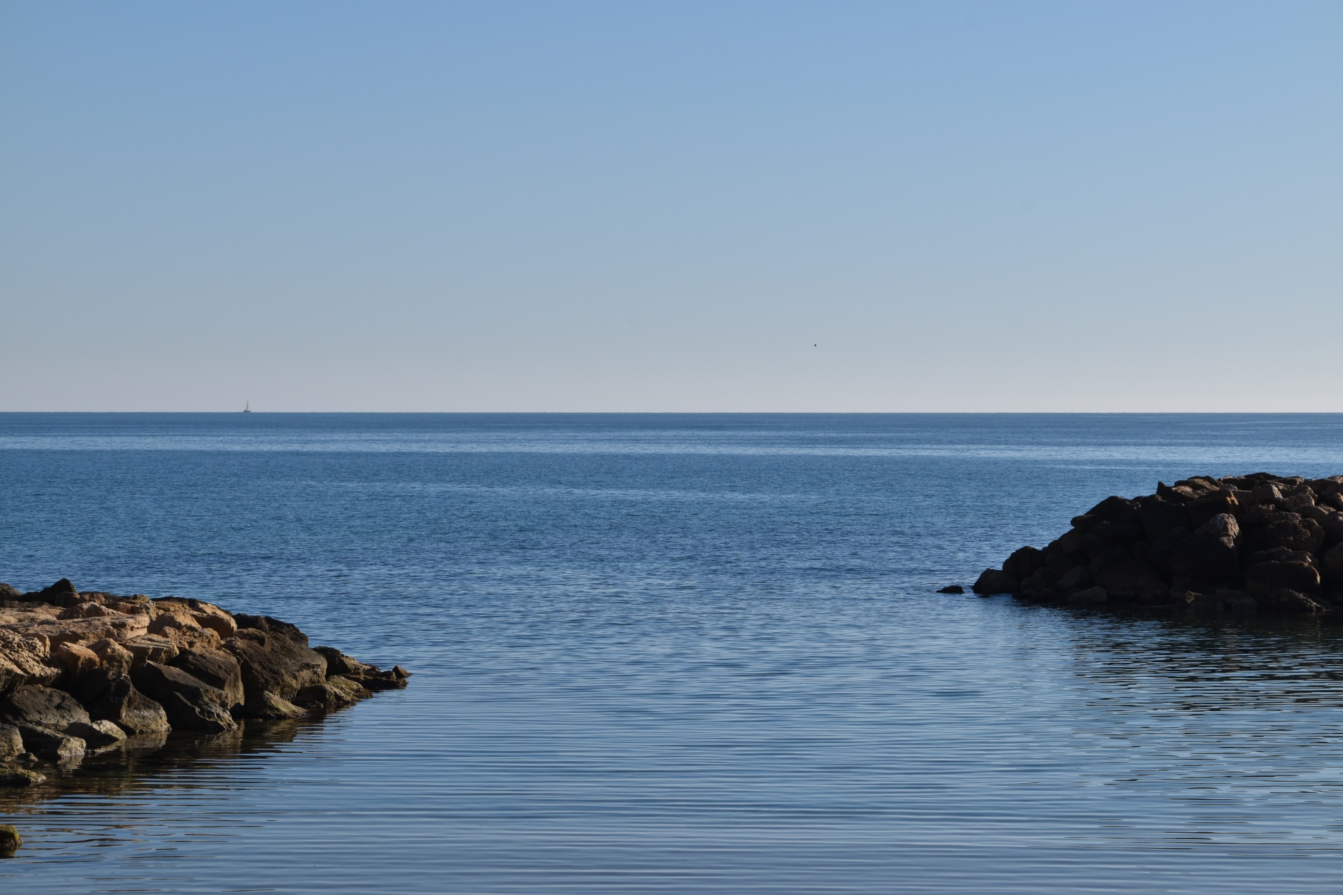 КАК ЭТО УСТРОЕНО